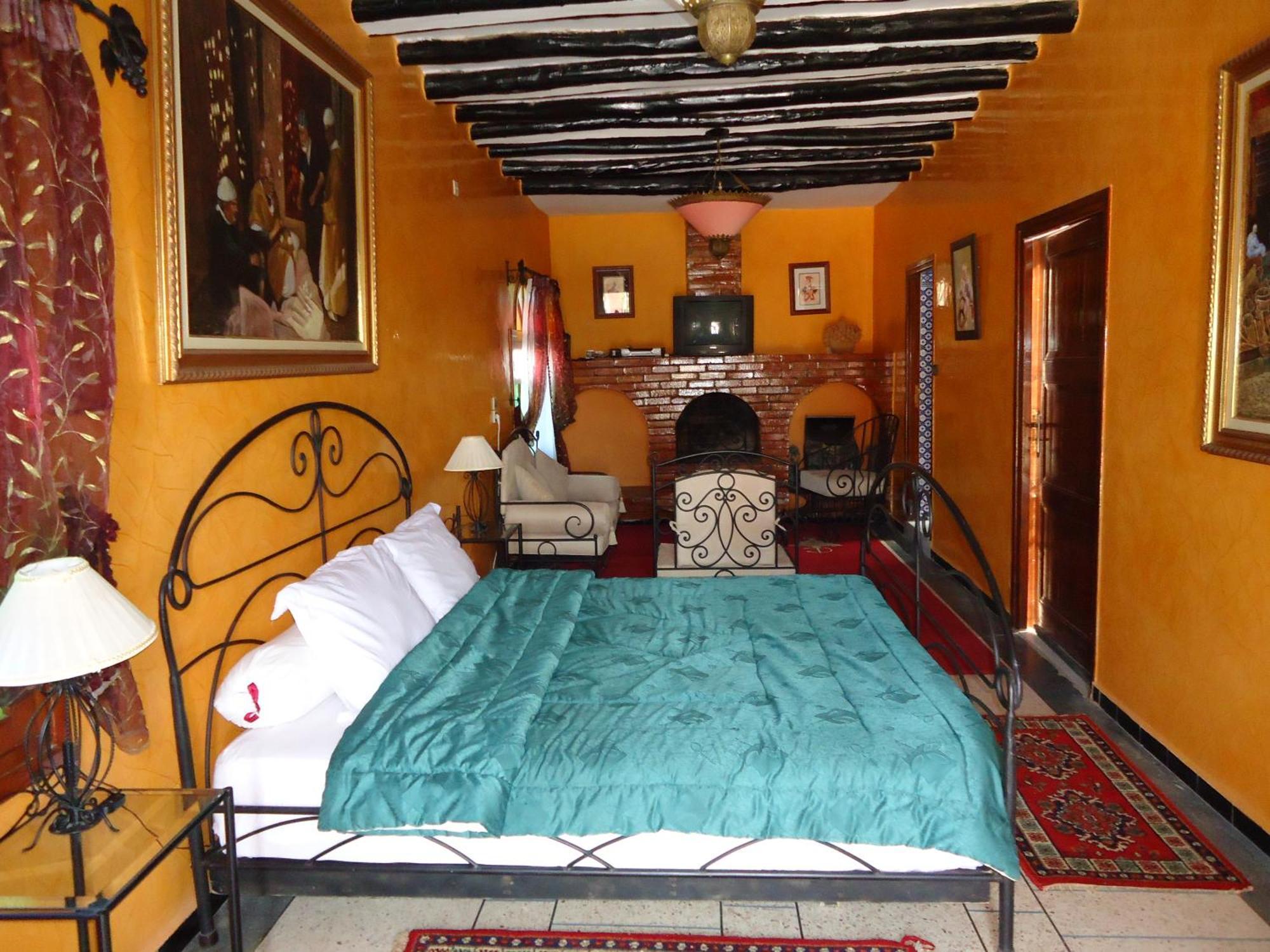 Hotel Riad L' Arganier D' Or Ait el Rhazi Экстерьер фото