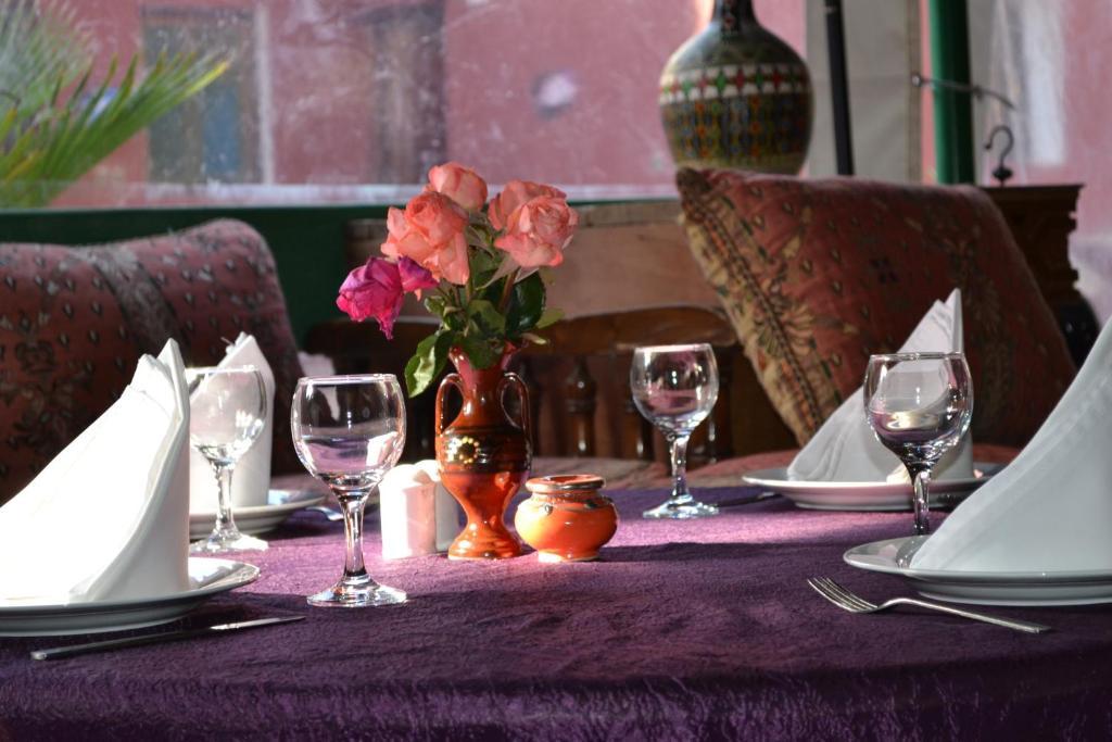Hotel Riad L' Arganier D' Or Ait el Rhazi Экстерьер фото
