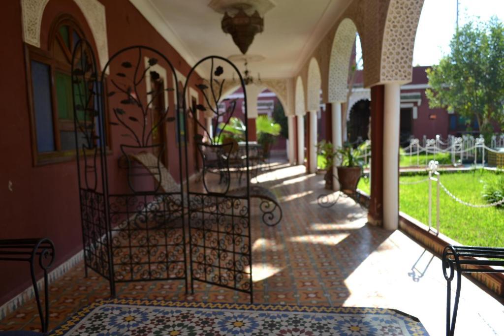 Hotel Riad L' Arganier D' Or Ait el Rhazi Экстерьер фото